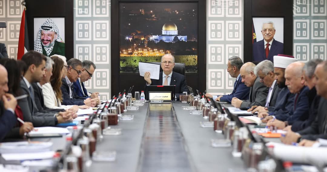 الحكومة الفلسطينية تنهى الاستعدادات لتولى مسئولياتها الكاملة فى غزة