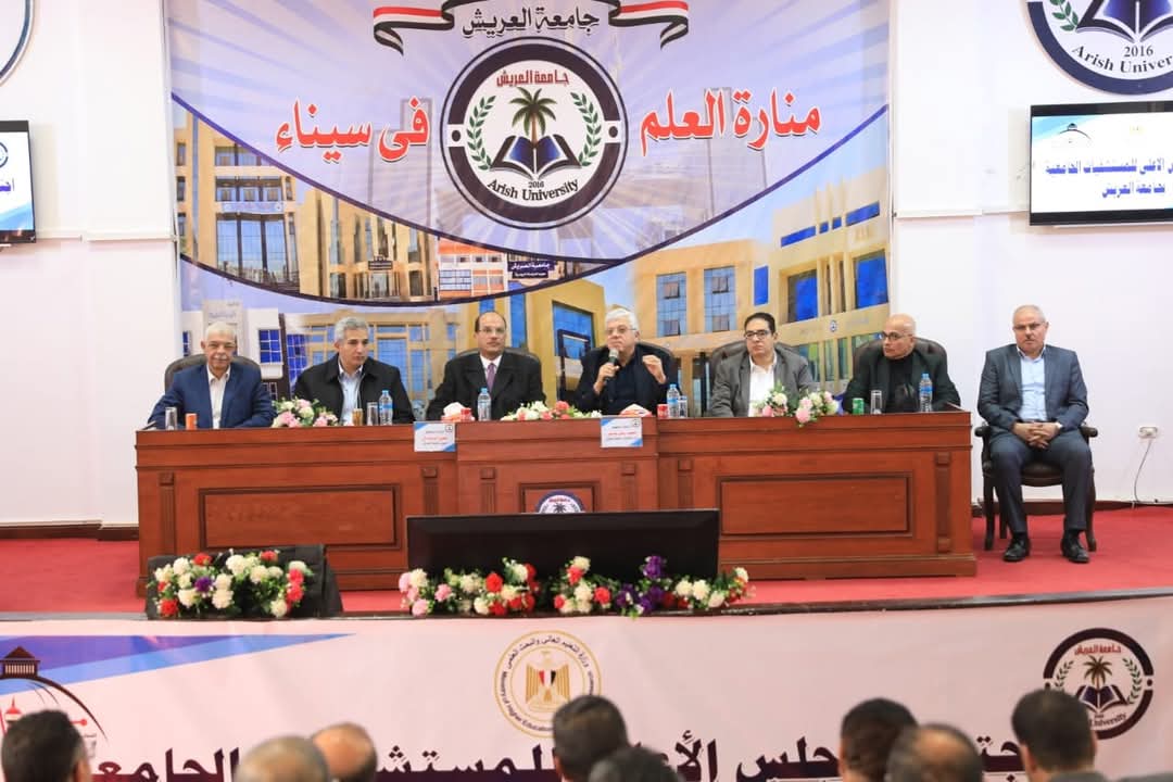 وزير التعليم العالى:خطة شاملة لتقديم كافة الخدمات الطبية لأشقائنا فى غزة