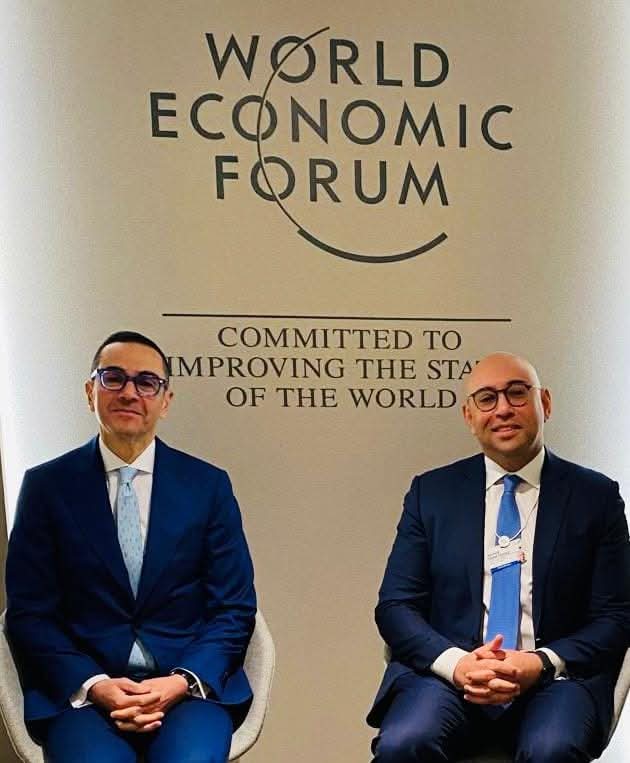 وزير الإستثمار يلتقى الرئيس التنفيذي لمجموعة ماجد الفطيم الإماراتية