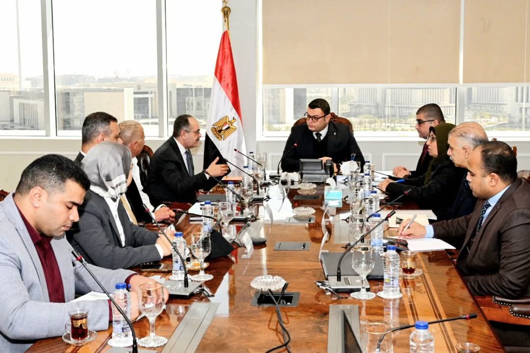 وزير الإسكان يتابع سير العمل بمشروع سد ومحطة "جوليوس نيريرى" الكهرومائية بدولة تنزانيا