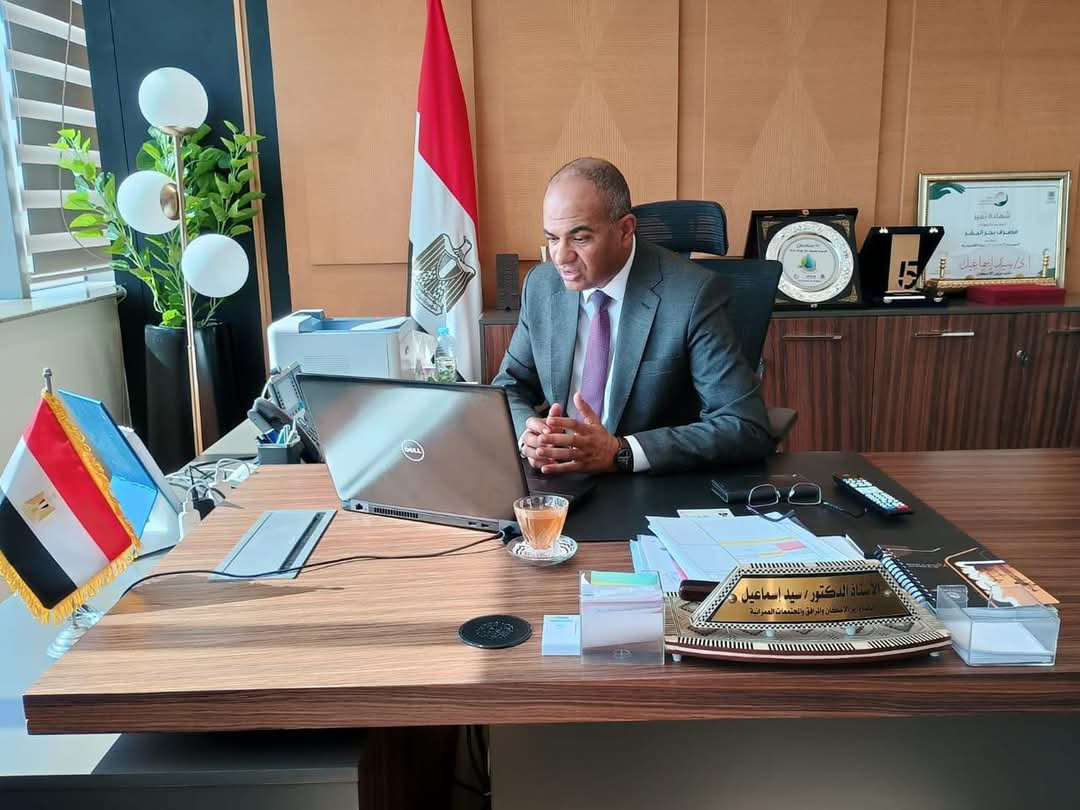 نائب وزير الإسكان يبحث أوجه التعاون مع مسئولى قطاع المياه بقبرص 