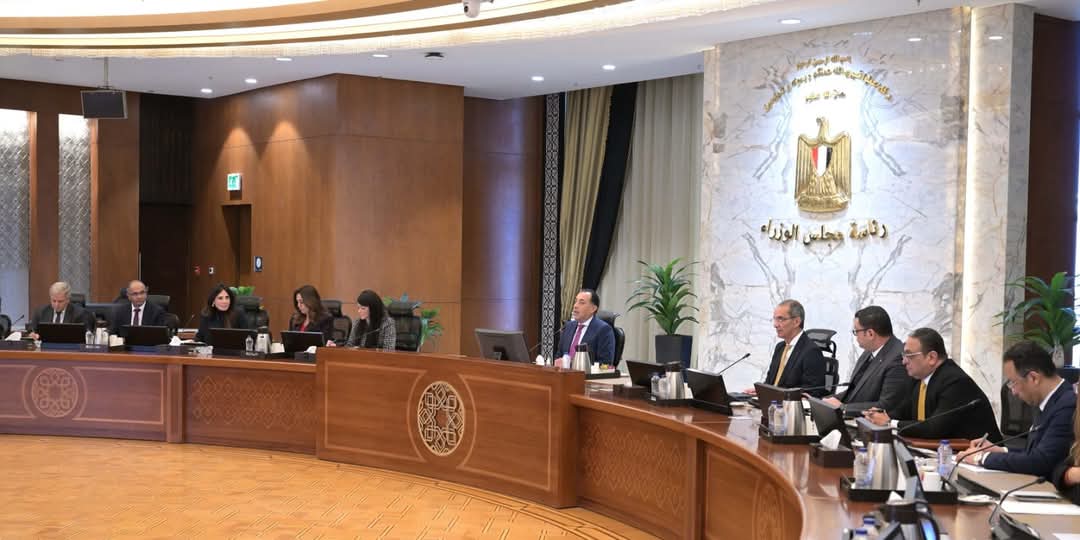 رئيس الوزراء يتابع الموقف التنفيذى لمشروعات حياة كريمة" واستعدادات المرحلة الثانية 