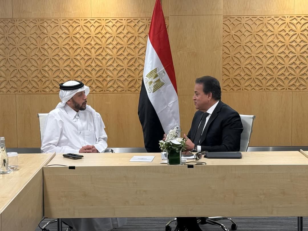 وزير الصحة يبحث مع نظيره القطرى تعزيز التعاون وتبادل الخبرات