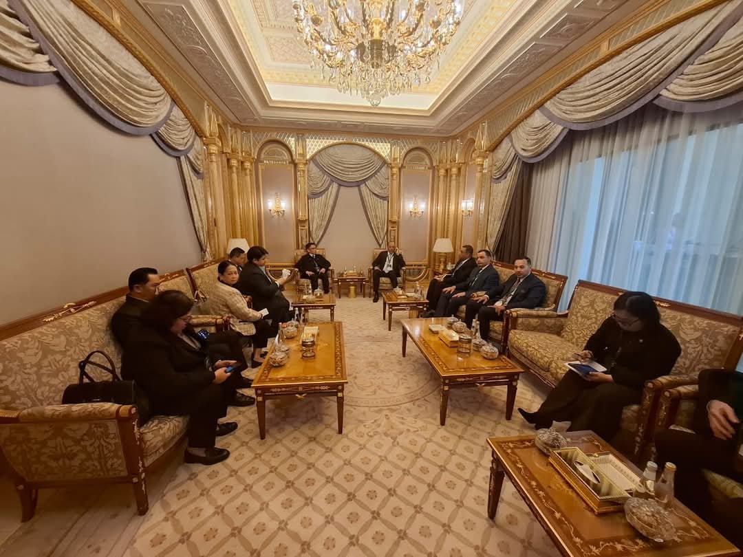 وزير العمل يبحث مع نظيره الفلبينى الملفات المشتركة 