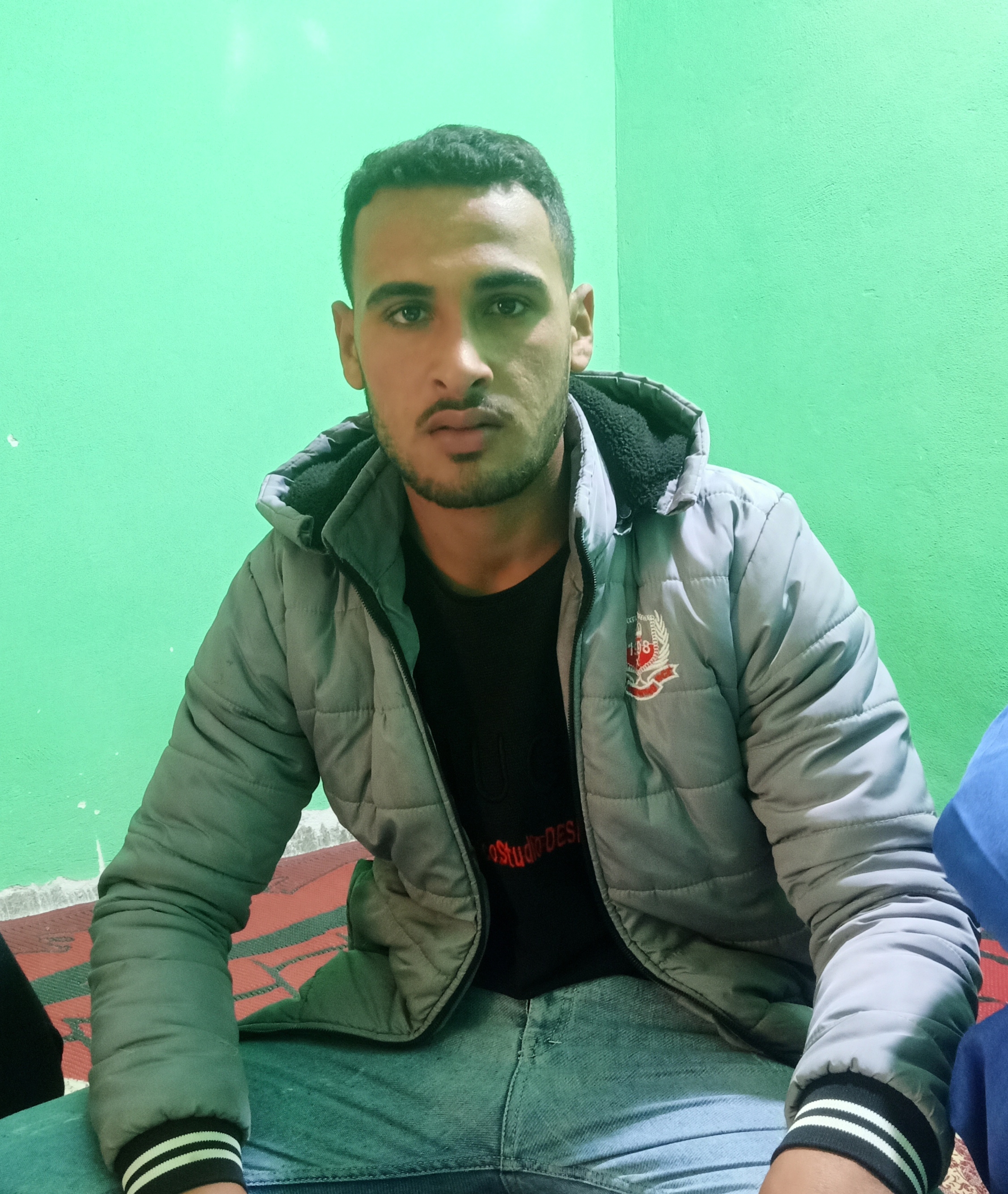 والد محمد يتهم طبيبًا بأحد مستشفيات البحيرة .. بسرقة كلية إبنه