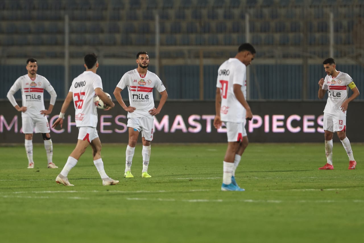 بالمساندة الجماهيرية وسوء حظ الاسمعلاوية.. الزمالك يصعق الدراويش بهدفين