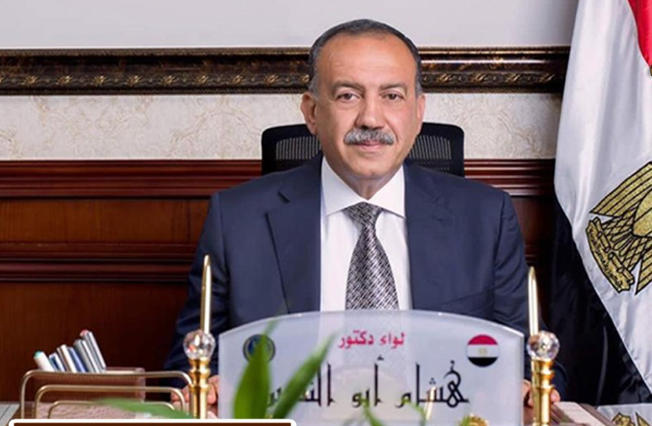استدعاء أولياء أمور طلاب الشهادة الإعدادية بسبب الغياب في أسيوط