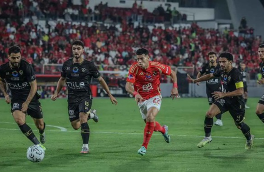 الأهلى يطالب بحكام أجانب لمواجهة الزمالك