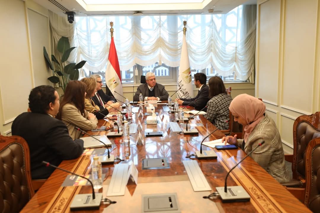 وزير التعليم العالى يبحث تعزيز التعاون مع منظمة اليونيسف بالقاهرة