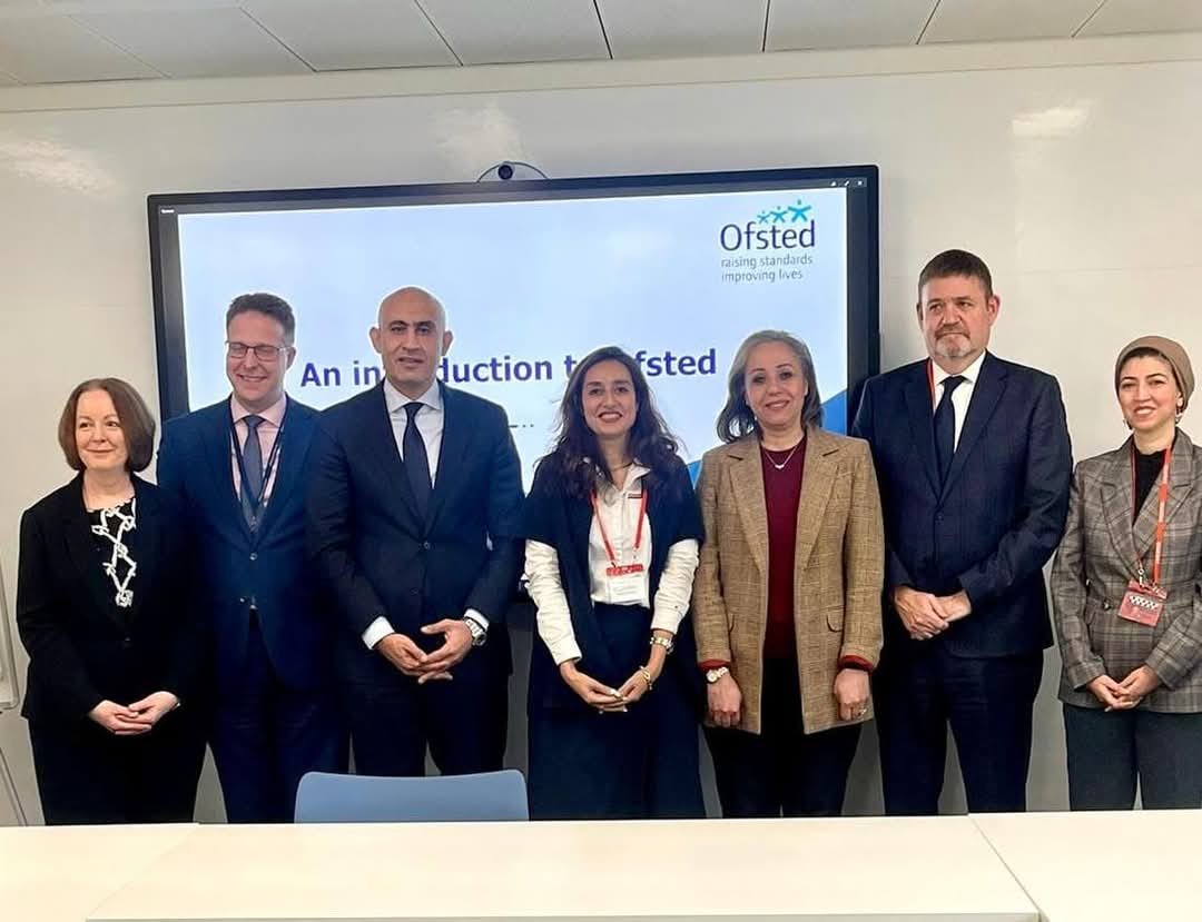وزير التعليم يستعرض مع مدير أكاديمية "Ofsted" معايير اعتماد ومتابعة المدارس فى بريطانيا