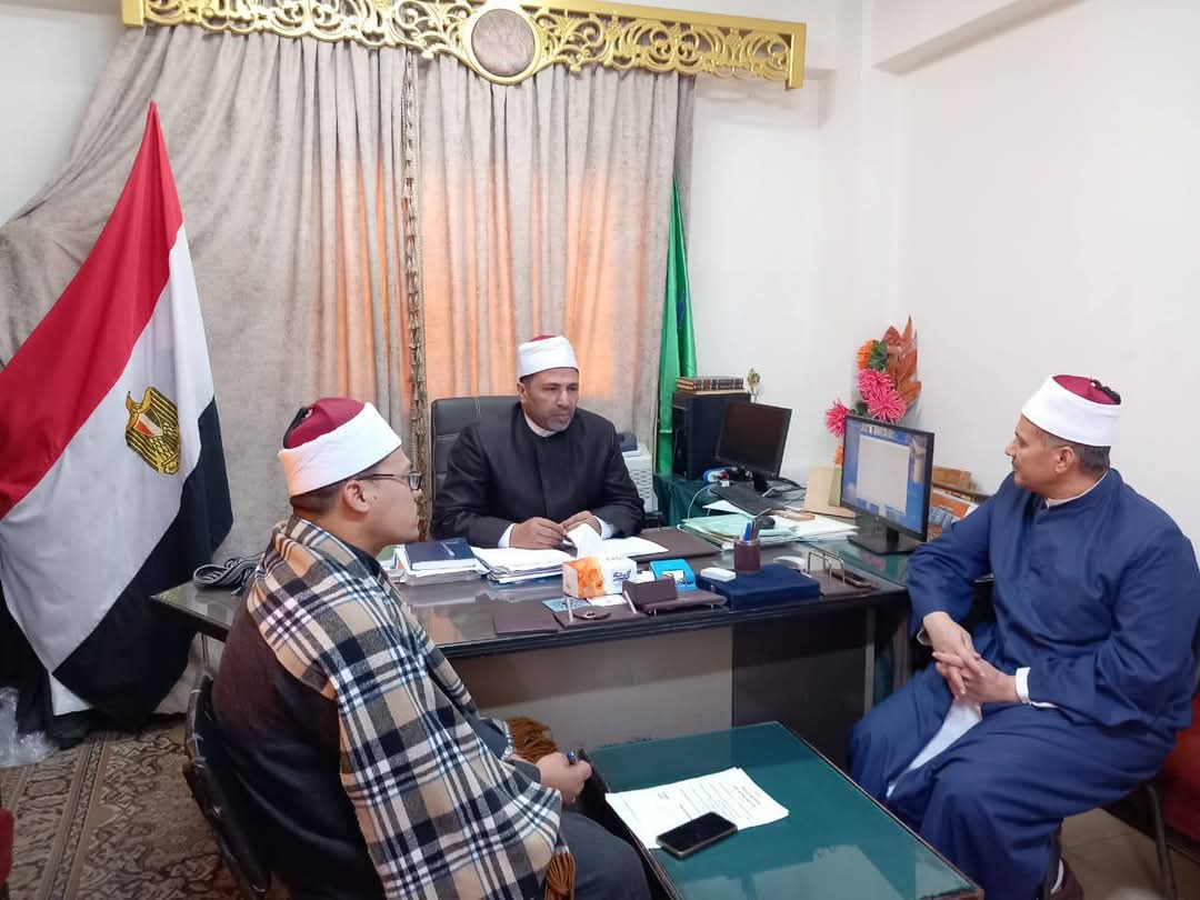 وكيل وزارة الأوقاف بالفيوم .. يشدد على الانضباط الإداري والدعوي