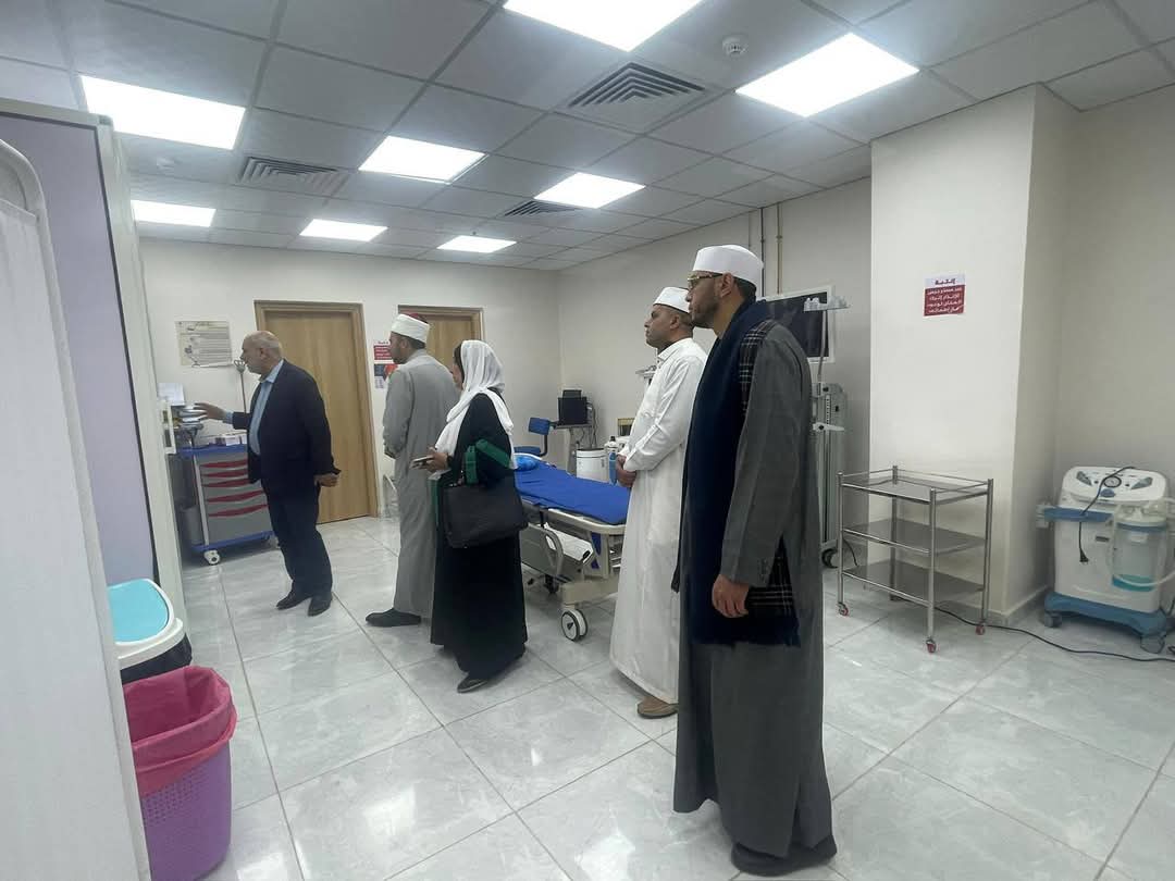 وفد من علماء الأوقاف يزور مركز الأورام بالفيوم ضمن مبادرة "مودة ورحمة"