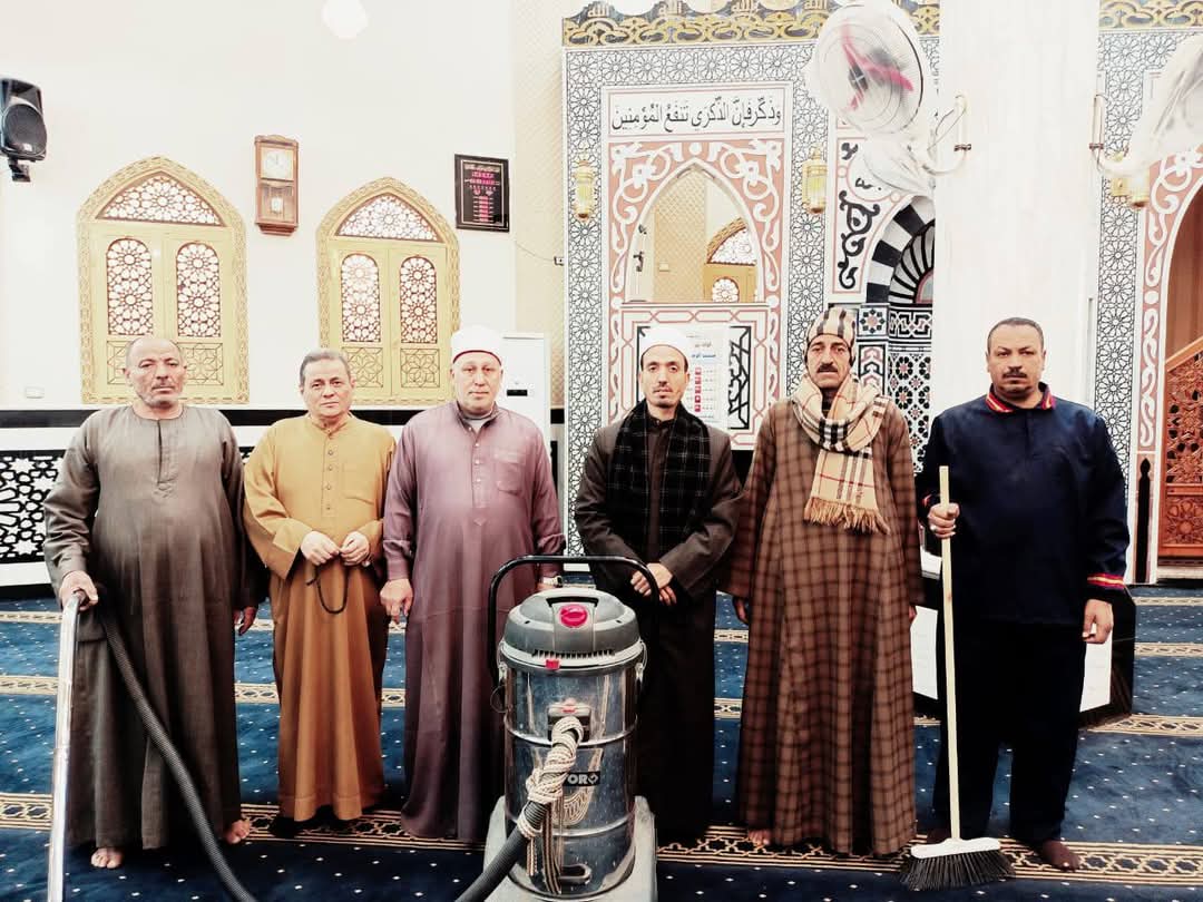 انطلاق حملة نظافة موسعة بمساجد أوقاف الفيوم .. استعدادًا لشهر رمضان المبارك