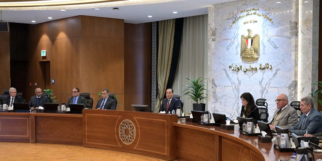 رئيس الوزراء يتابع الموقف التنفيذي للمرحلة الأولى من المبادرة الرئاسية "حياة كريمة"