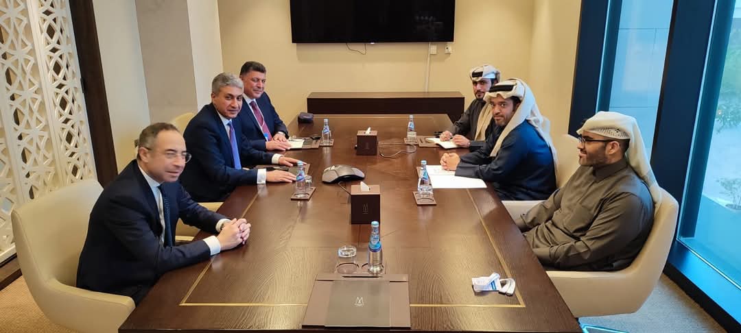 وزير السياحة يبحث مع نظيره القطرى تعزيز التعاون الثنائى