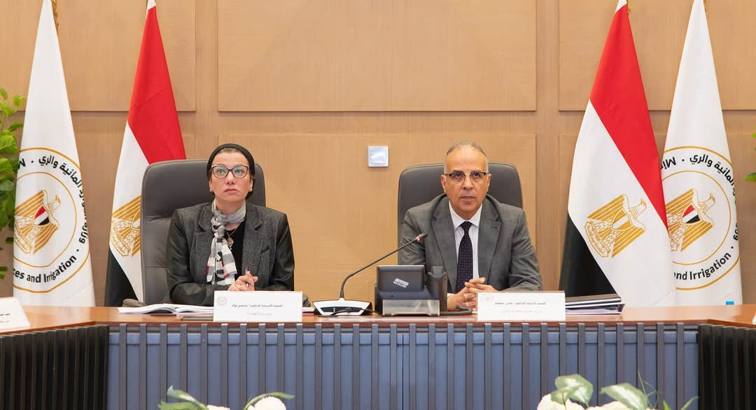 وزير الرى يترأس اجتماع اللجنة العليا لتراخيص الشواطئ