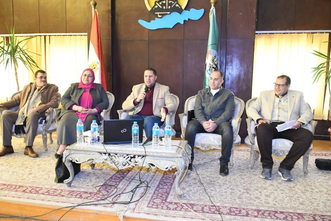 ندوة بالفيوم تناقش الإصلاح الإداري والتنمية المستدامة .. وفق رؤية مصر 2030