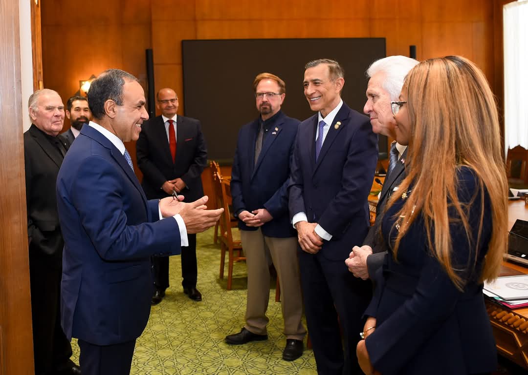 وزير الخارجية يستقبل وفد من مجلس النواب الأمريكى