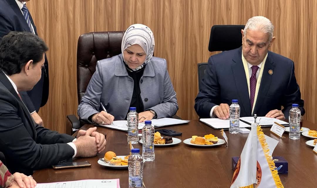 "الضرائب" توقع بروتوكول تعاون مع "رجال الأعمال المصريين الصينيين"