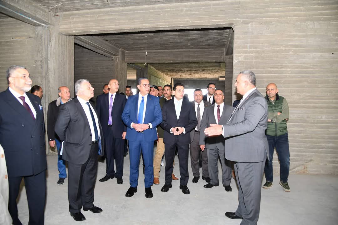 محافظ الفيوم يتفقد المجمع الصناعى بهوارة