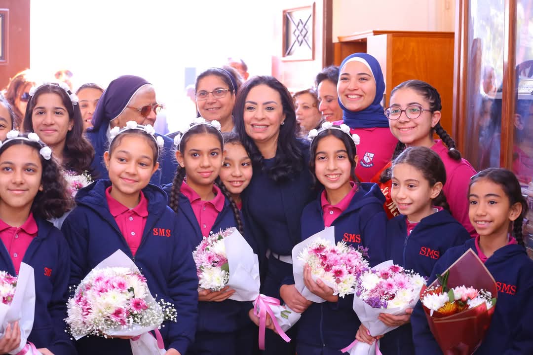 وزيرة التضامن تزور مدرسة راهبات الراعى الصالح للغات بإدارة شبرا التعليمية