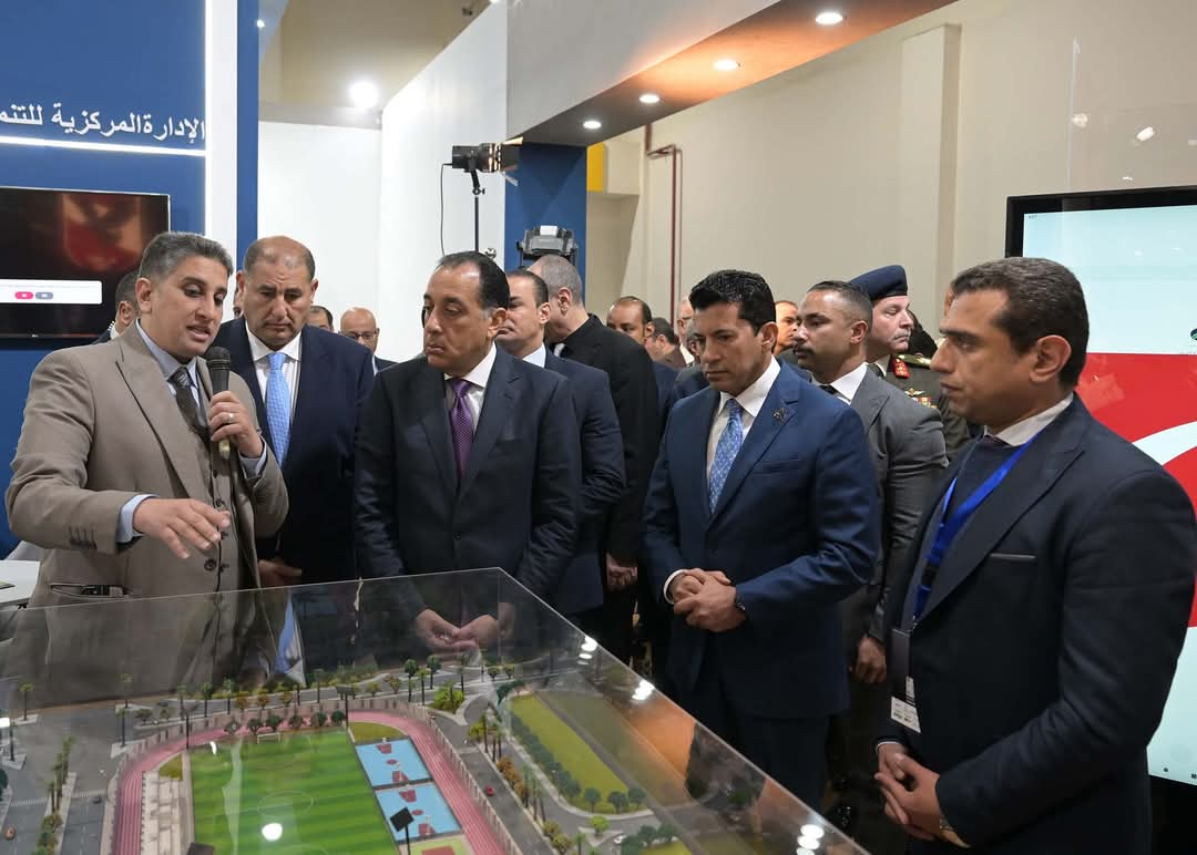رئيس الوزراء يتفقد جناح وزارة الشباب والرياضة بمعرض ومؤتمر"سبورتس إكسبو 2025" 