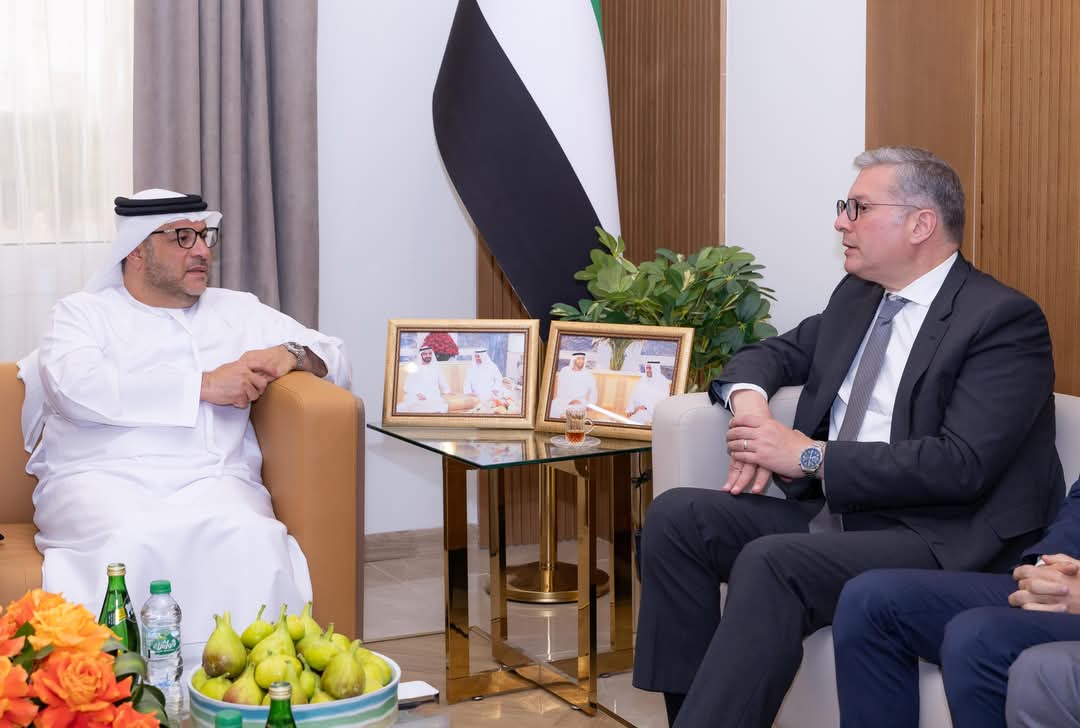 وزير البترول يبحث تطبيق منظومة الفجيرة البترولية بميناء الحمرا