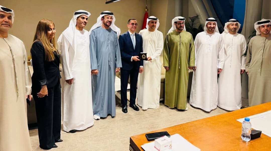 وزير الإستثمار يلتقى 20 شركة ومستثمرا إماراتياً