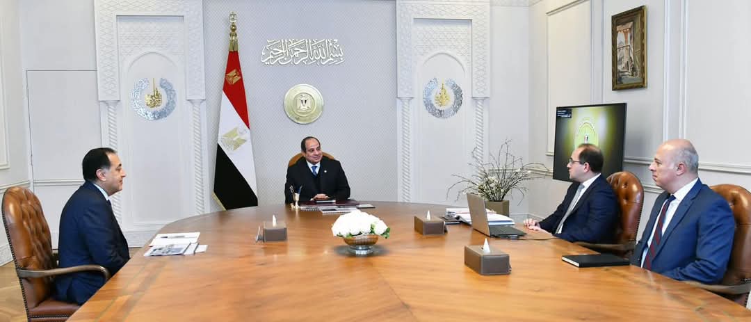 الرئيس يستعرض حزمة الحماية الإجتماعية