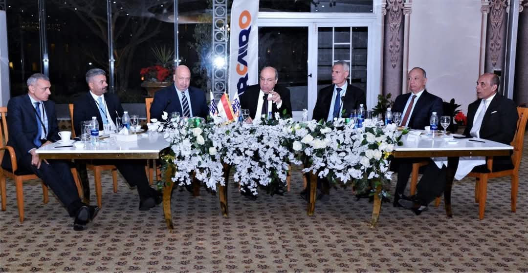 وزير الطيران يفتتح مكتب ومركز العمليات المتكامل الجديد لشركة "إيركايرو"