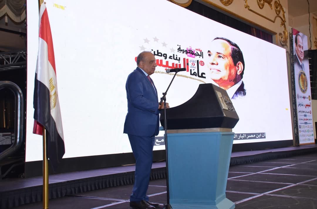 عصمت : دعم الدائم القيادة السياسية..وراء بناء شبكة كهربائية قوية وآمنه ومرنة تستوعب القدرات التوليدية الكبيرة 