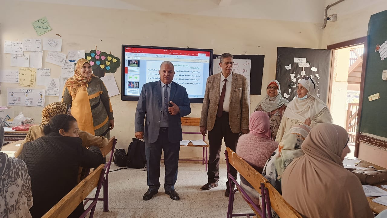 وكيل تعليم الفيوم .. يتابع تدريب «التدريس باستخدام القصة» وتنمية مهارات القراءة لطفل الروضة