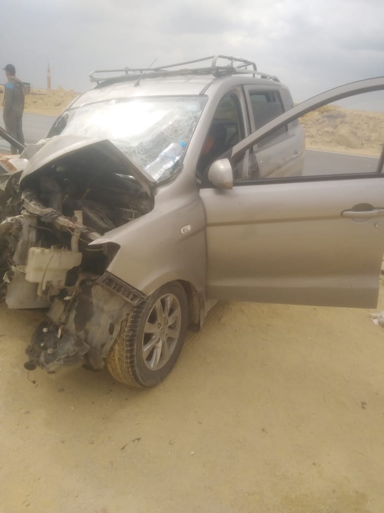 إصابة سائق في انقلاب سيارة على الطريق الإقليمي بالفيوم