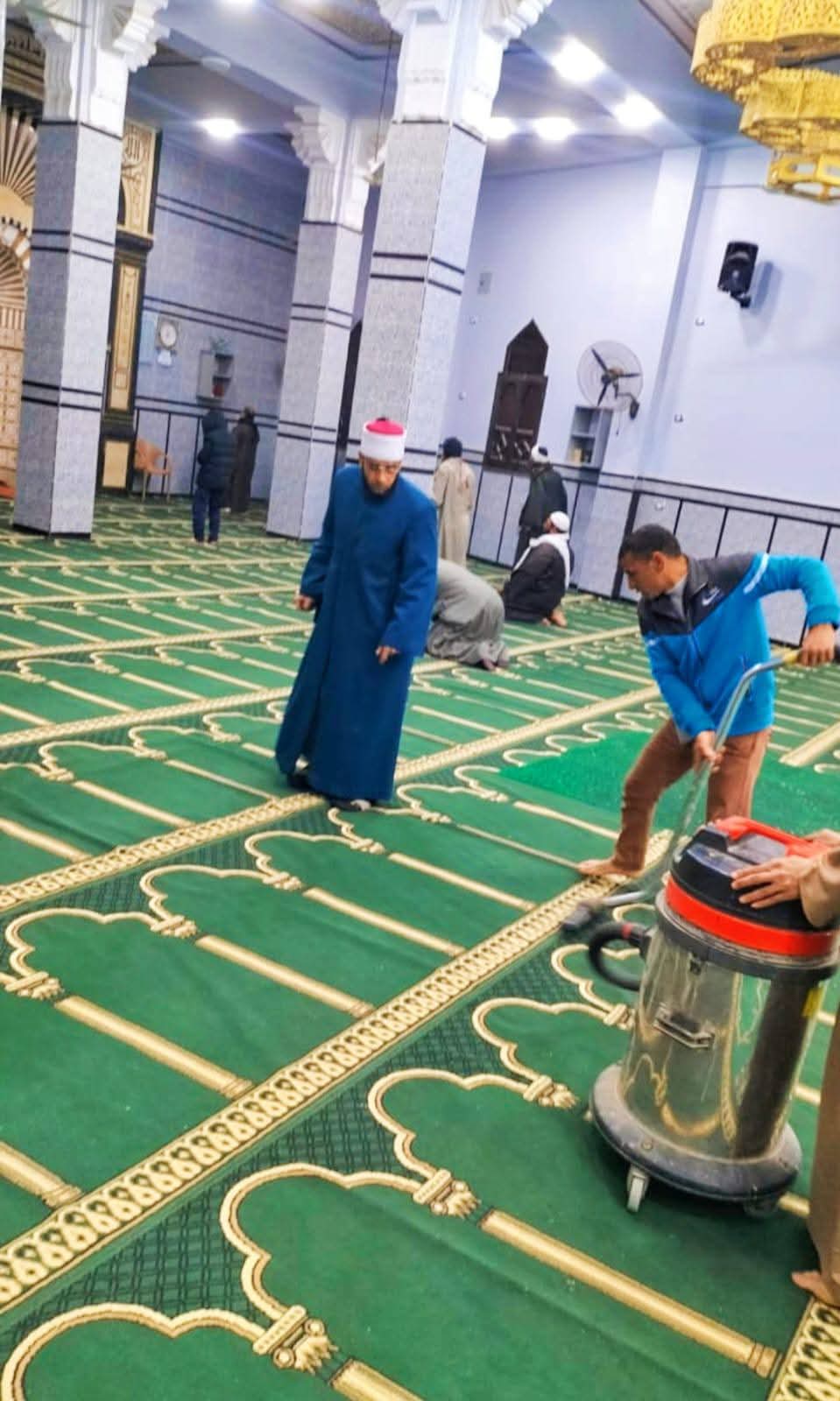 استمرار حملة نظافة المساجد بالفيوم استعدادًا لرمضان