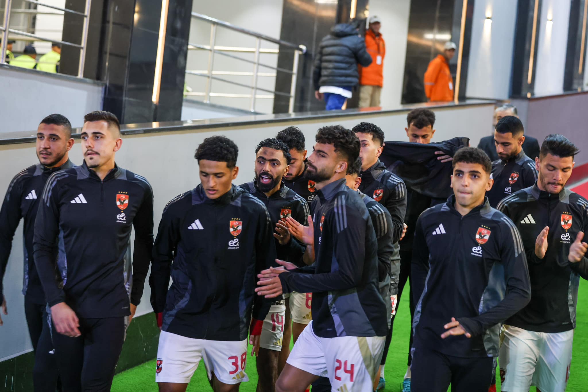 4 لاعبين جدد فى تشكيل الأهلى لمواجهة الزمالك