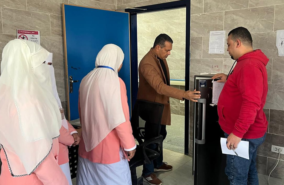حملات تفتيشية على المنشآت الطبية والأسواق بسوهاج