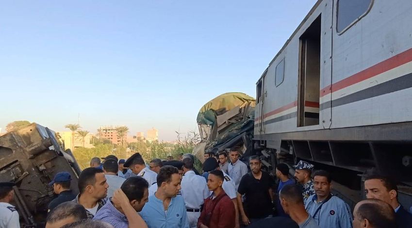 100 ألف جنيه لأسرة كل متوف فى حادث تصادم قطار القنطرة شرق/بئر العبد
