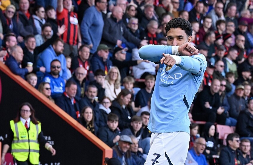 عمر مرموش يقود مانشستر سيتى للتأهل إلى قبل نهائى كأس الرابطة