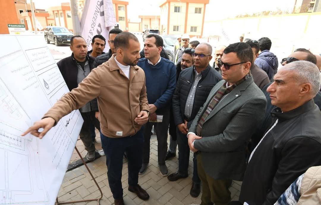 وزير الإسكان يتفقد وحدات "سكن لكل المصريين"