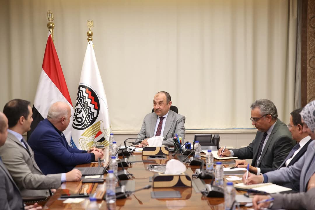 شيمى يبحث مع"بولاريس باركس" التركية تطوير مناطق صناعية وفق المعايير العالمية