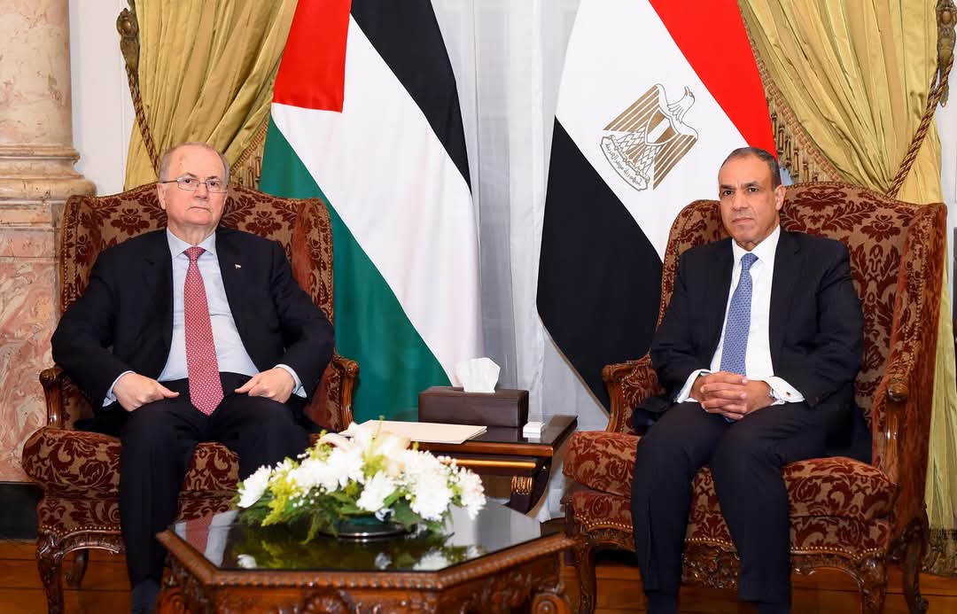 وزير الخارجية يبحث مع رئيس الوزراء الفلسطينى.. الأوضاع فى الضفة وغزة 
