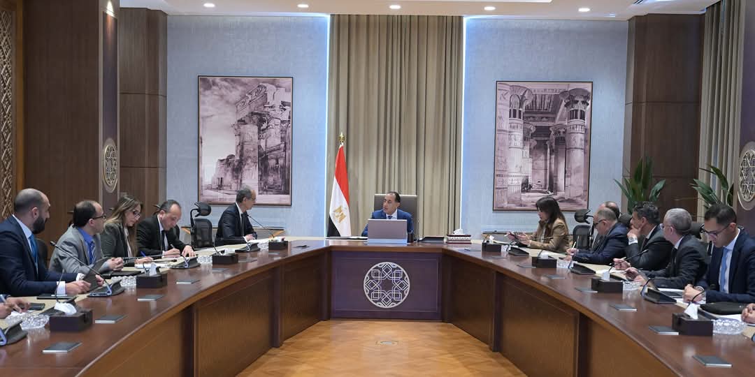رئيس الوزراء يتابع جهود الدولة فى مجال التحول الرقمى
