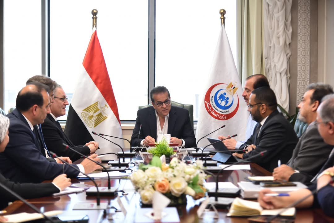 وزير الصحة يلتقى مدير برنامج الأمم المتحدة الإنمائى