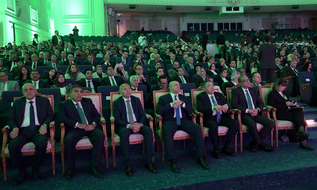 رئيس الوزراء يشهد إعلان الفائزين بالمبادرة الوطنية للمشروعات الخضراء الذكية