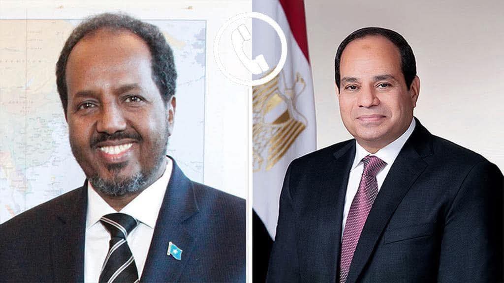 الرئيس يطمئن على الرئيس الصومالى عقب استهداف موكبه