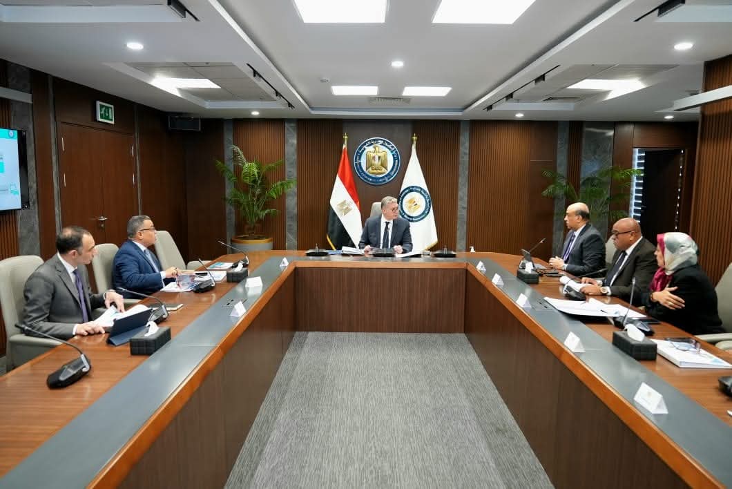 وزير البترول يشهد اجتماع الجمعية العامة للشركة المصرية "إبيسكو"