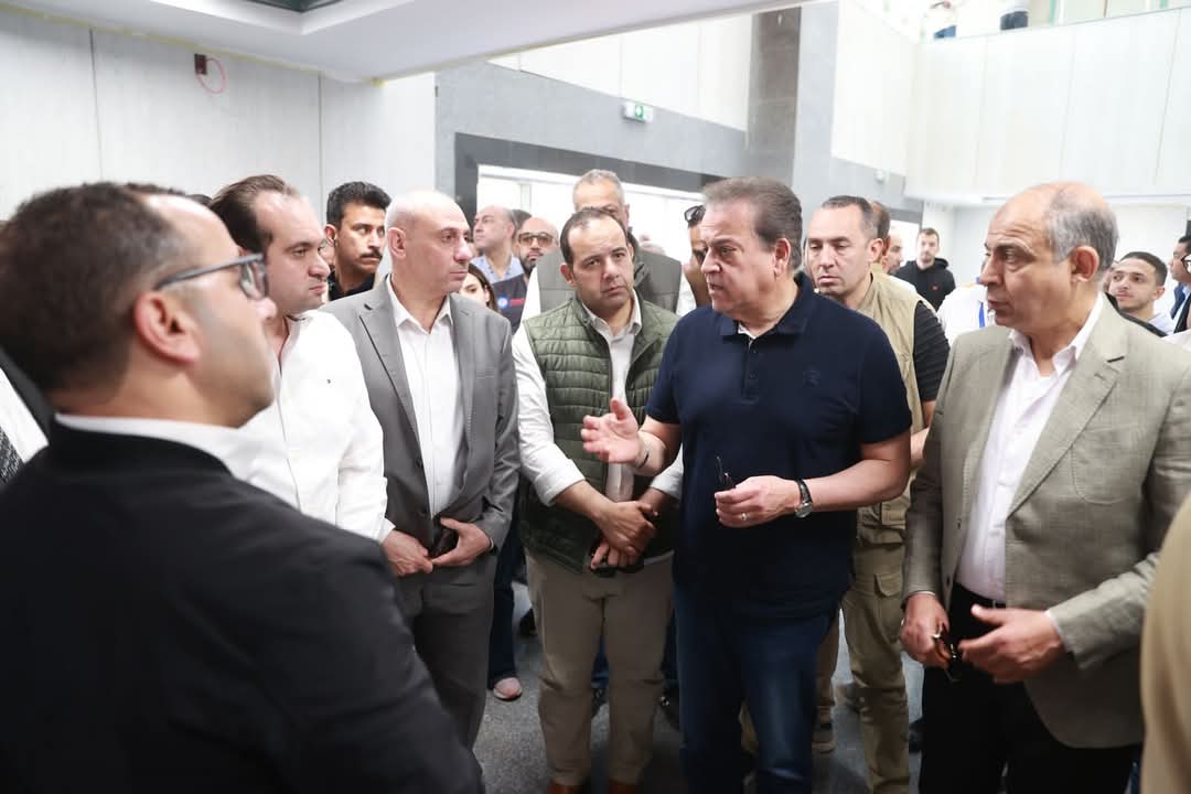 وزير الصحة يتفقد مشروع إنشاء مستشفى بنى مزار