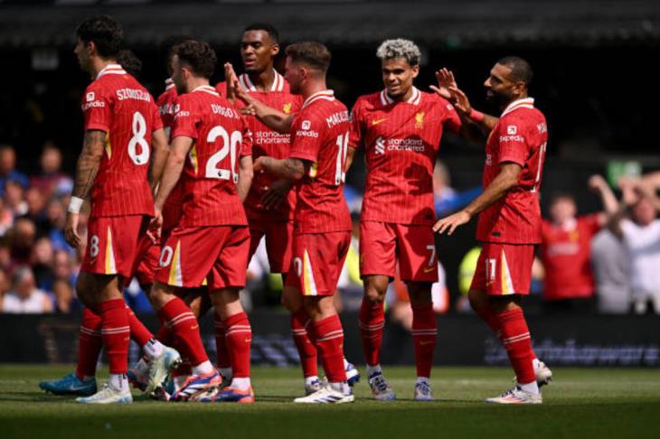 ليفربول يقترب من الحسم التاريخي للقب الدوري أمام ليستر سيتي المهدد بالهبوط