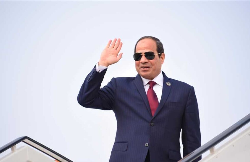 الرئيس يصل إلى الدوحة.. والأمير تميم فى مقدمة مستقبليه