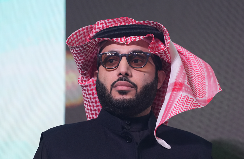 حبس وائل غنيم 6 أشهر لسب وقذف تركى آل الشيخ